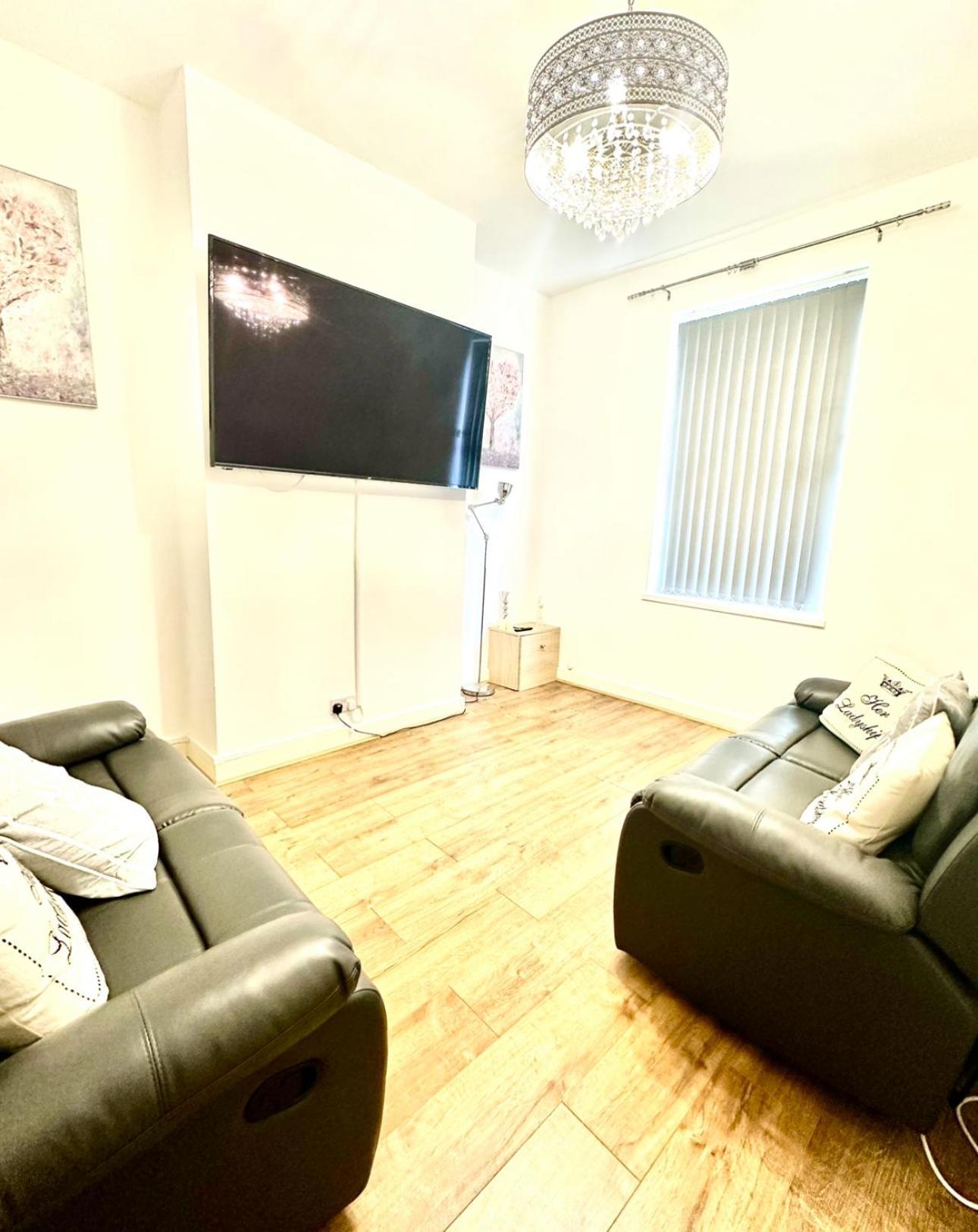 Arthur Street, Stylish 3 Bedroom House Kingston upon Hull Exterior foto